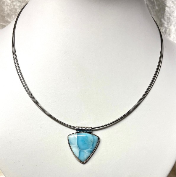 Anhänger Larimar mit Edelstahlreifen